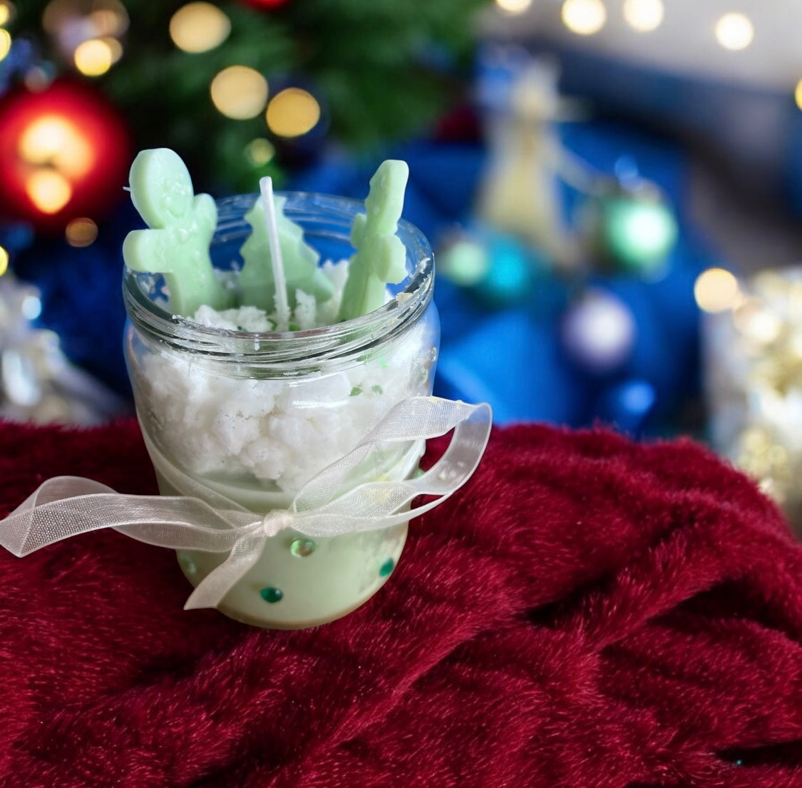 Duftkerze im Glas mit Lebkuchenmann